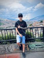 677404449: Chico busca chica en Asturias