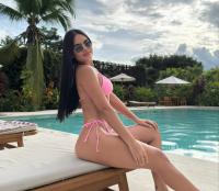 647206944: Chica busca chico en La Coruña