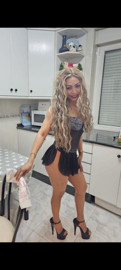 Chica busca chico en Murcia: 