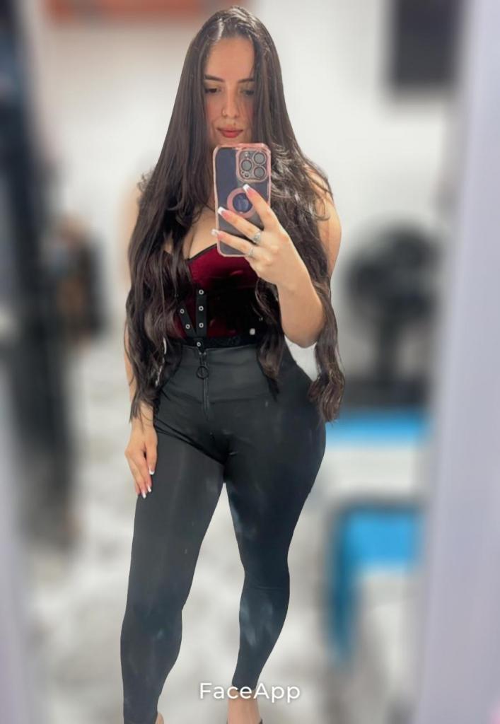 670052708: Chica busca chico en Melilla