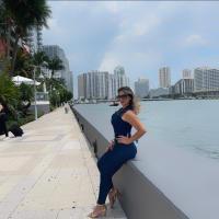 613888998: Chica busca chico en Barcelona