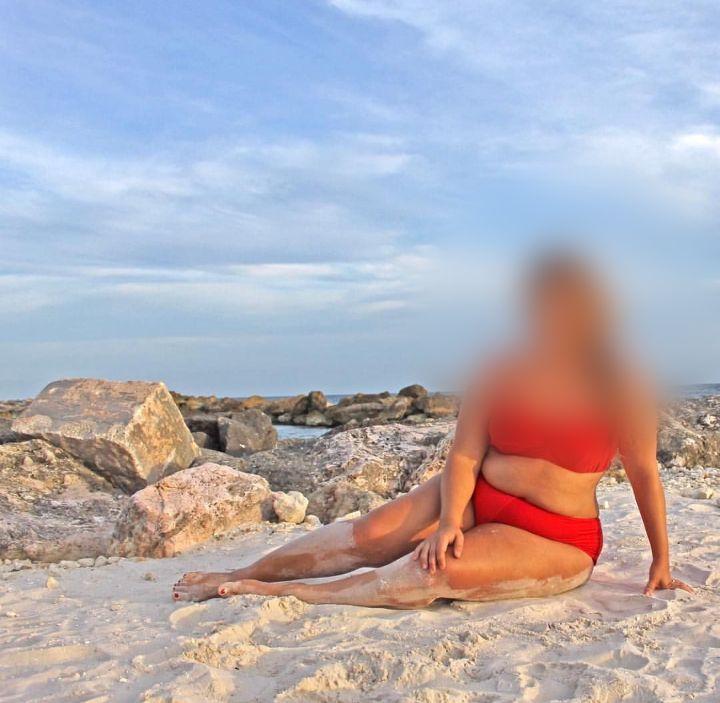 643779211: Chica busca chico en Pontevedra