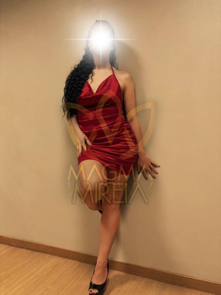 Chica busca chico en Granada: 