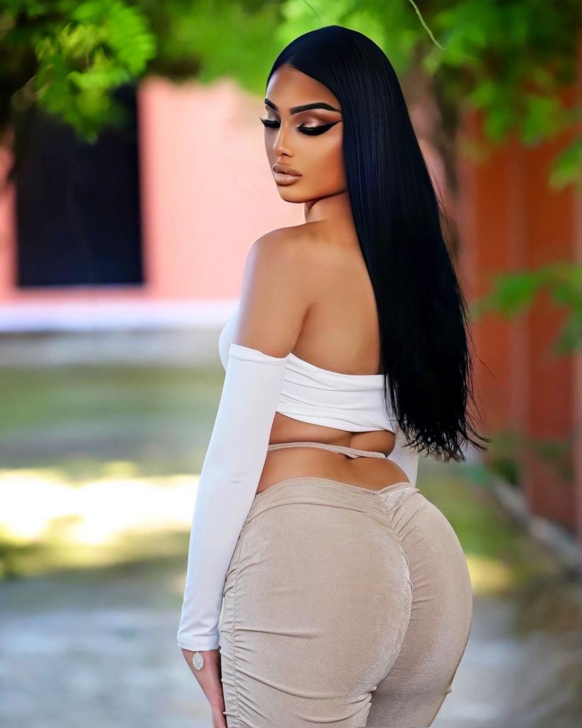 673419721: Transexual en Cádiz