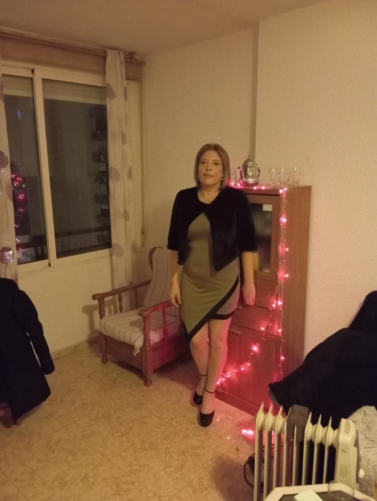 Chica busca chico en Almería: 