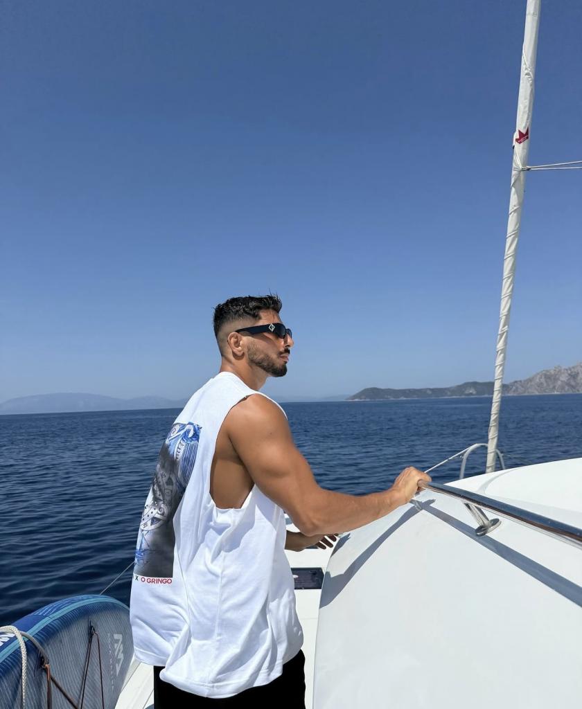 Chico busca chica en Málaga: 