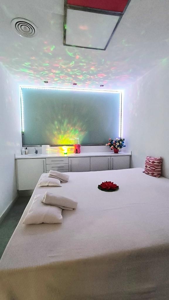 Chica busca chico en Mallorca: 