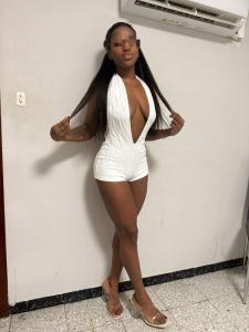 642733593: Chica busca chico en Tarragona