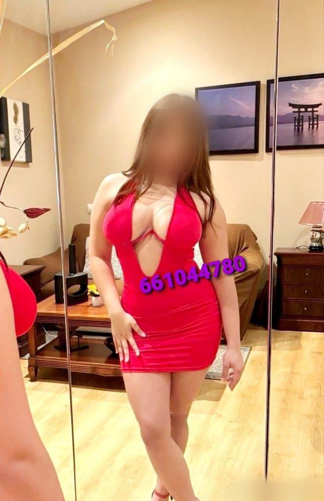 661044780: Chica busca chico en León