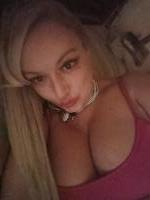 613958151: Chica busca chico en La Coruña