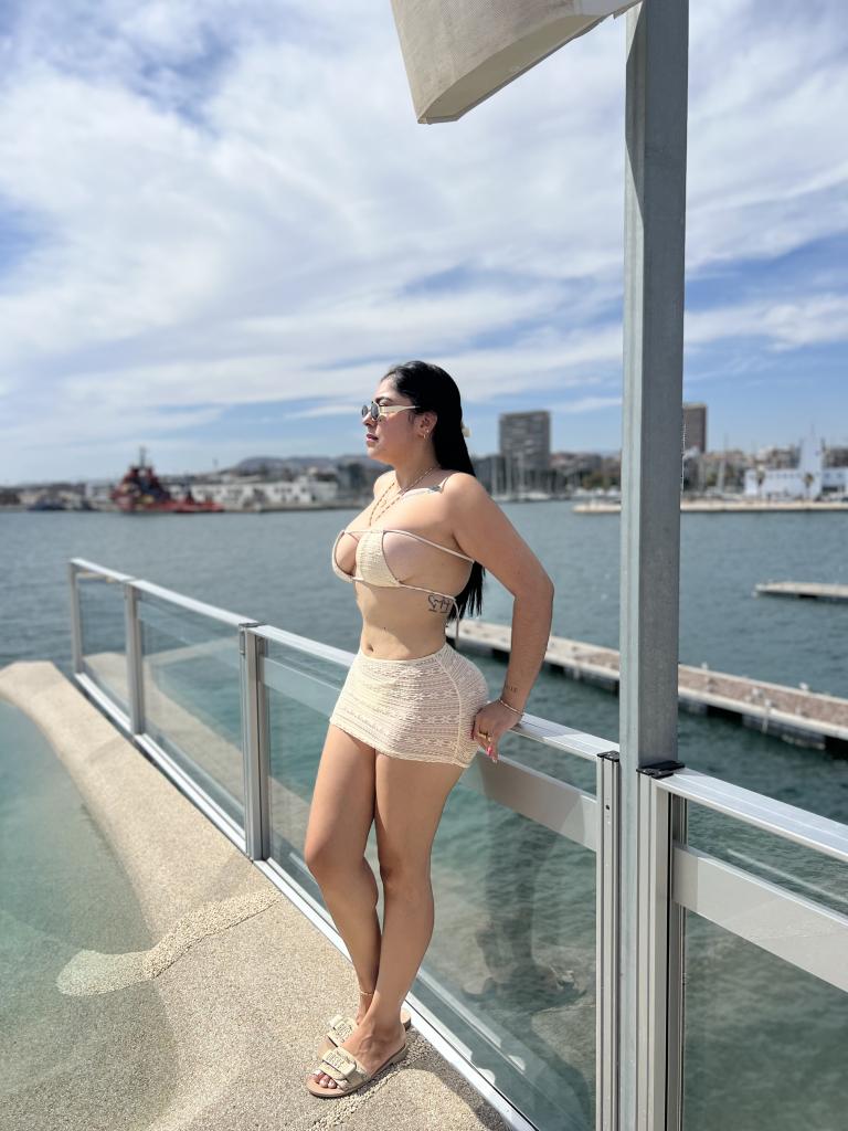 Chica busca chico en Alicante: 