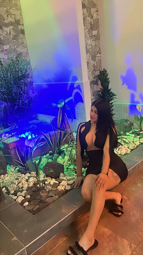 642463031: Chica busca chico en Menorca