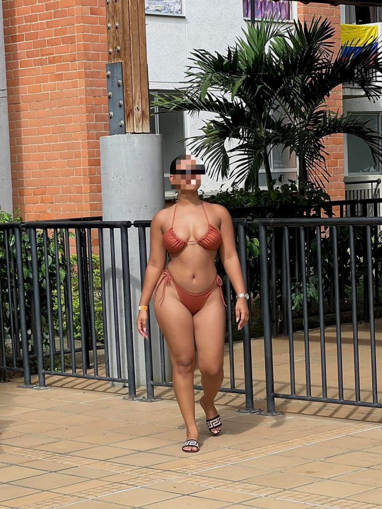 612242809: Chica busca chico en Valencia