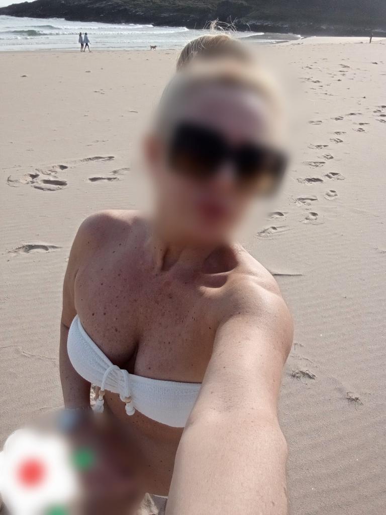 675327850: Chica busca chico en Lugo