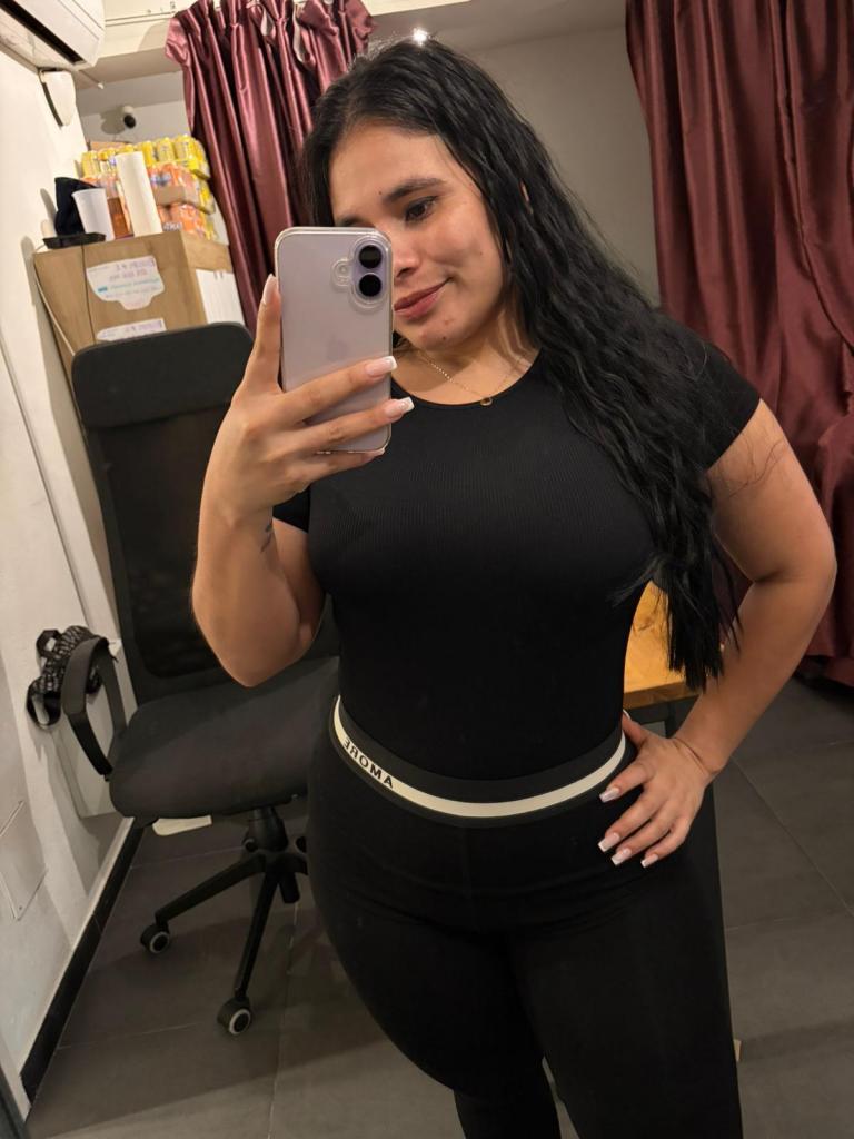 Chica busca chico en Barcelona: 