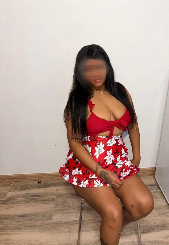 651866136: Chica busca chico en Toledo