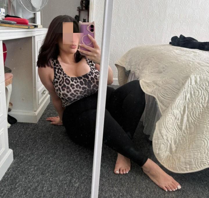 621394649: Chica busca chico en Alicante
