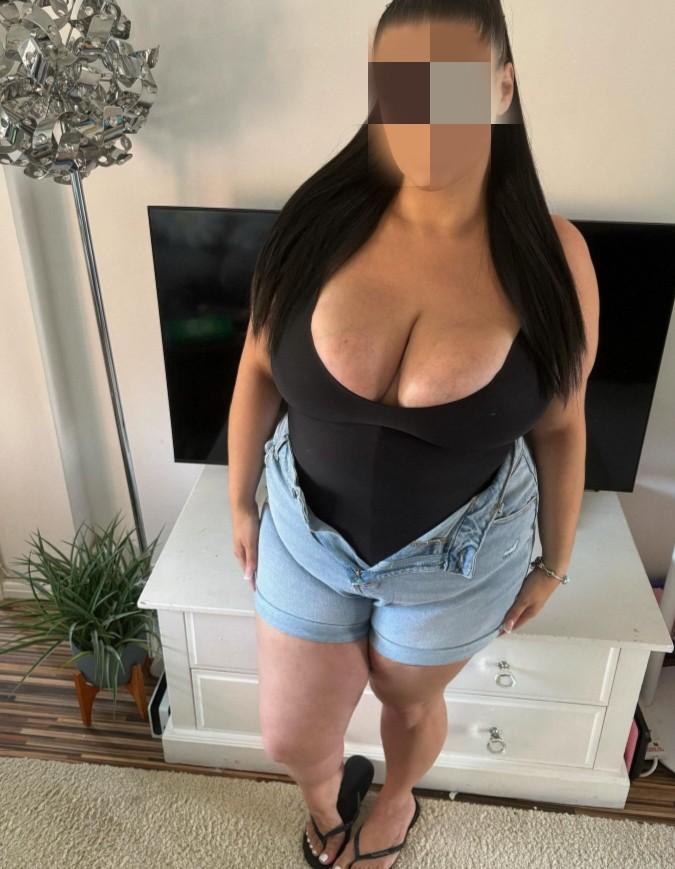 621394649: Chica busca chico en Alicante