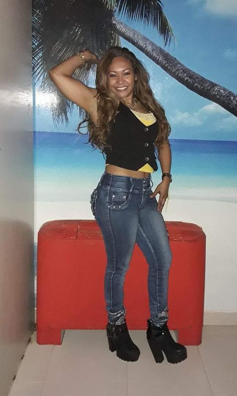 Chica busca chico en Murcia: 