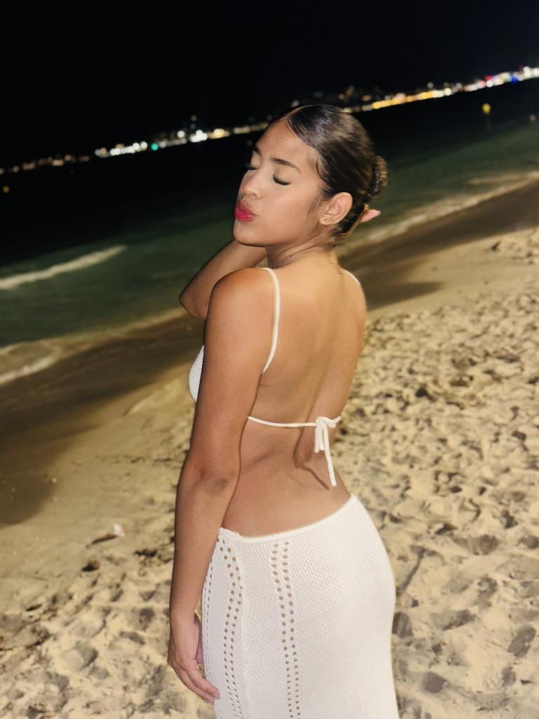 602709806: Chica busca chico en Málaga