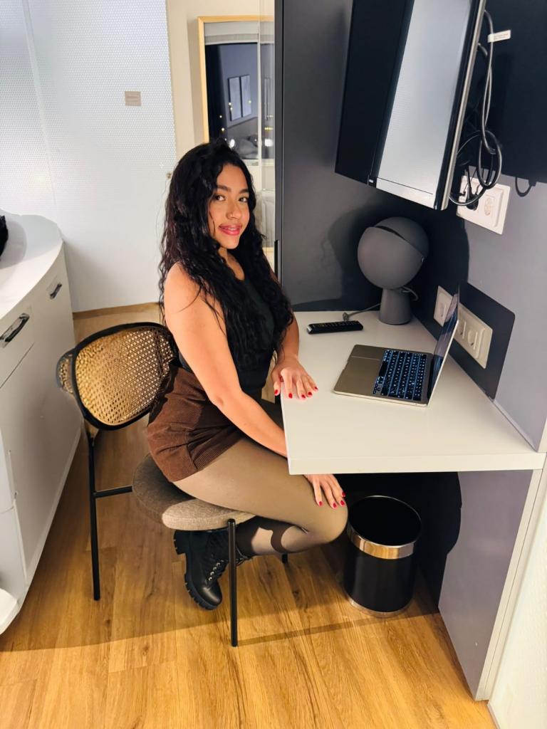 627092609: Chica busca chico en Valladolid