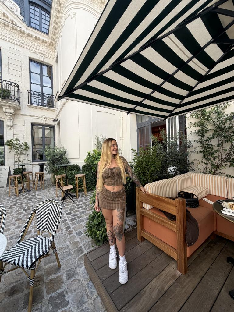 612480314: Chica busca chico en Ibiza