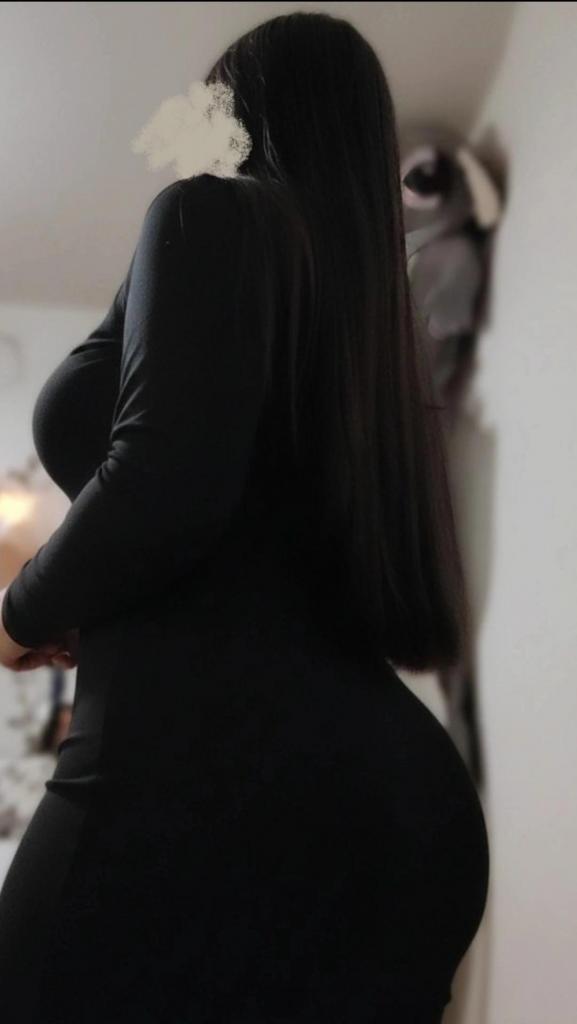 Chica busca chico en Granada: 