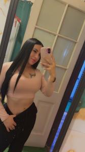 662688570: Chica busca chico en Barcelona