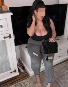 621394649: Chica busca chico en Alicante