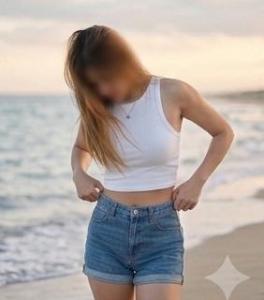 647163074: Chica busca chico en Málaga