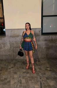 675901272: Chica busca chico en Pontevedra