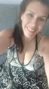 742012198: Chica busca chico en Pontevedra