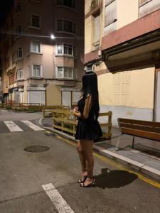 611310598: Chica busca chico en Córdoba