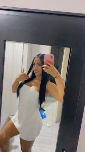 610296716: Chica busca chico en Madrid