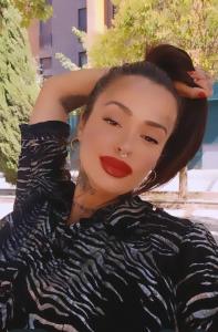 632251336: Chica busca chico en Madrid