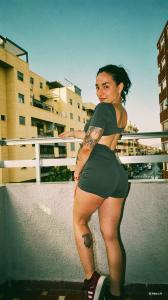 613543158: Chica busca chico en Valencia