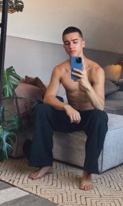641468105: Chico busca chica en Mallorca