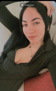 610813955: Chica busca chico en Tenerife