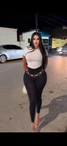 632441796: Chica busca chico en Barcelona