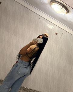 611310598: Chica busca chico en Córdoba