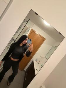 611310598: Chica busca chico en Córdoba