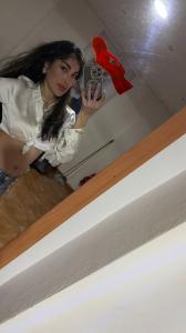 613682365: Chica busca chico en Alicante