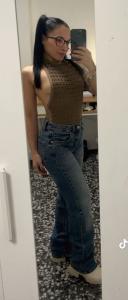 613543158: Chica busca chico en Valencia