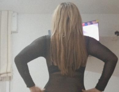 613304918: Chica busca chico en Gerona