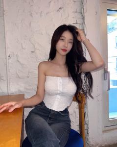 643812939: Chica busca chico en Cádiz