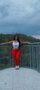 612495611: Chica busca chico en Sevilla