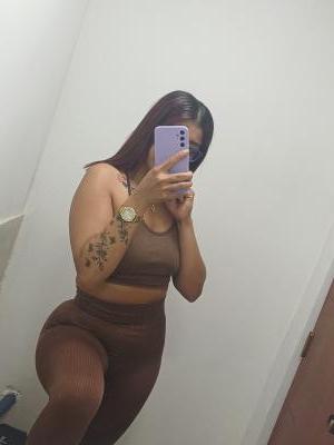 677452481: Chica busca chico en Zaragoza