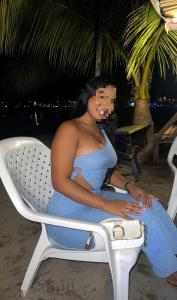 612242809: Chica busca chico en Valencia