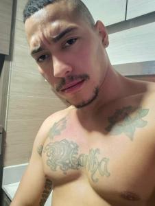 667347005: Chico busca chica en Madrid