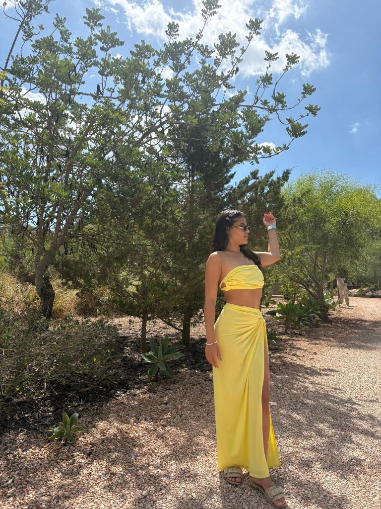 612282045: Chica busca chico en Valencia